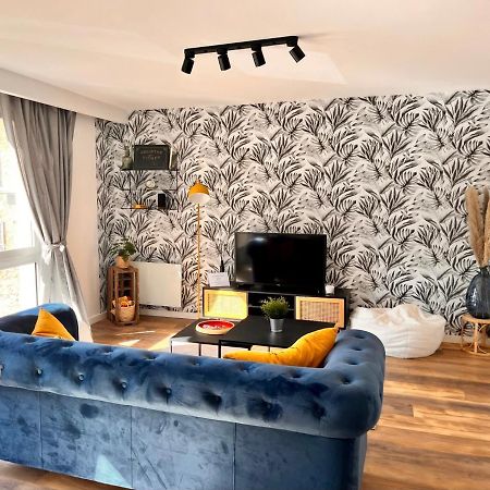 Appartement 2 Chambres Avec Parking Pontarlier Bagian luar foto