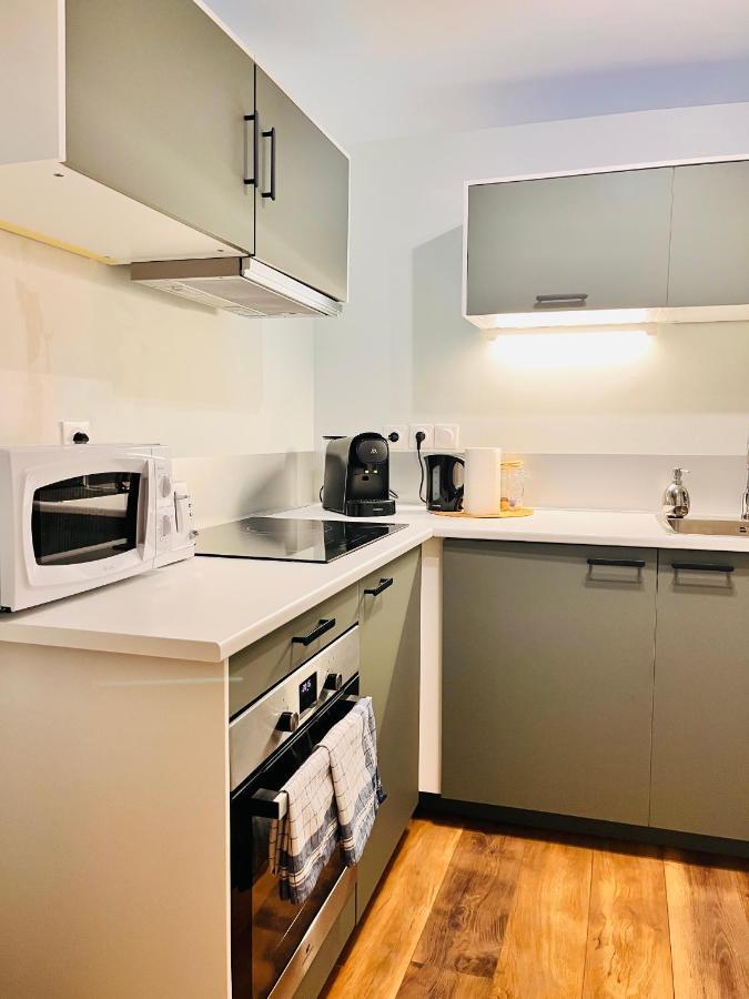 Appartement 2 Chambres Avec Parking Pontarlier Bagian luar foto
