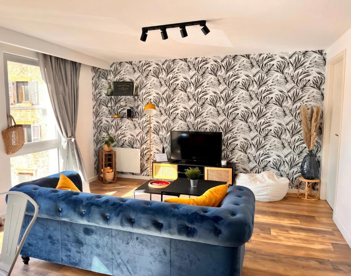 Appartement 2 Chambres Avec Parking Pontarlier Bagian luar foto